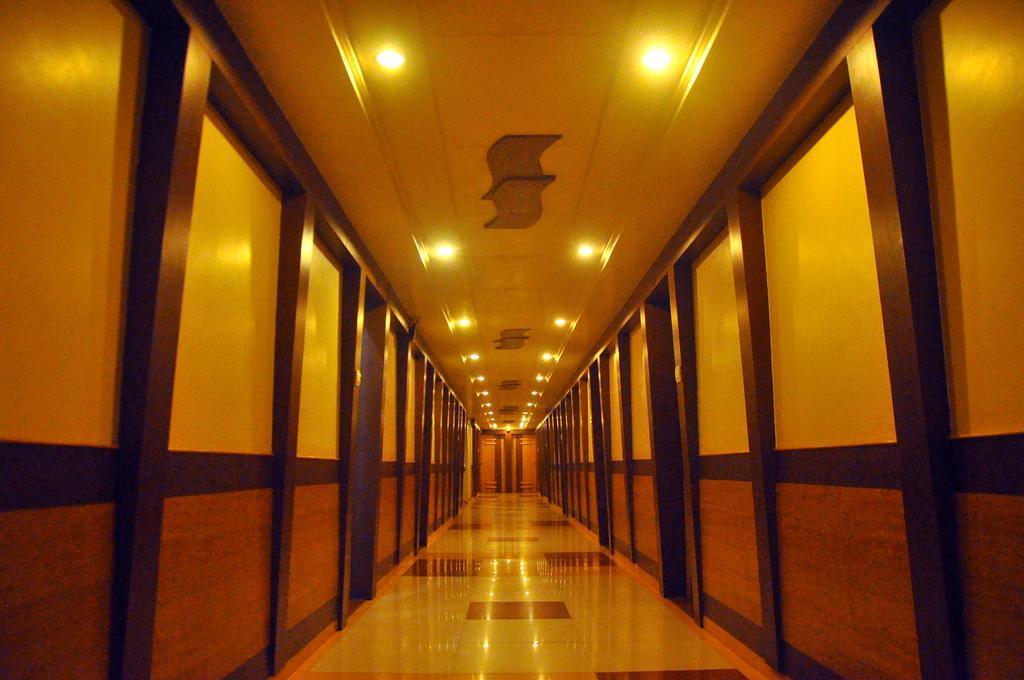 Hotel Evershine 拉杰果德 外观 照片